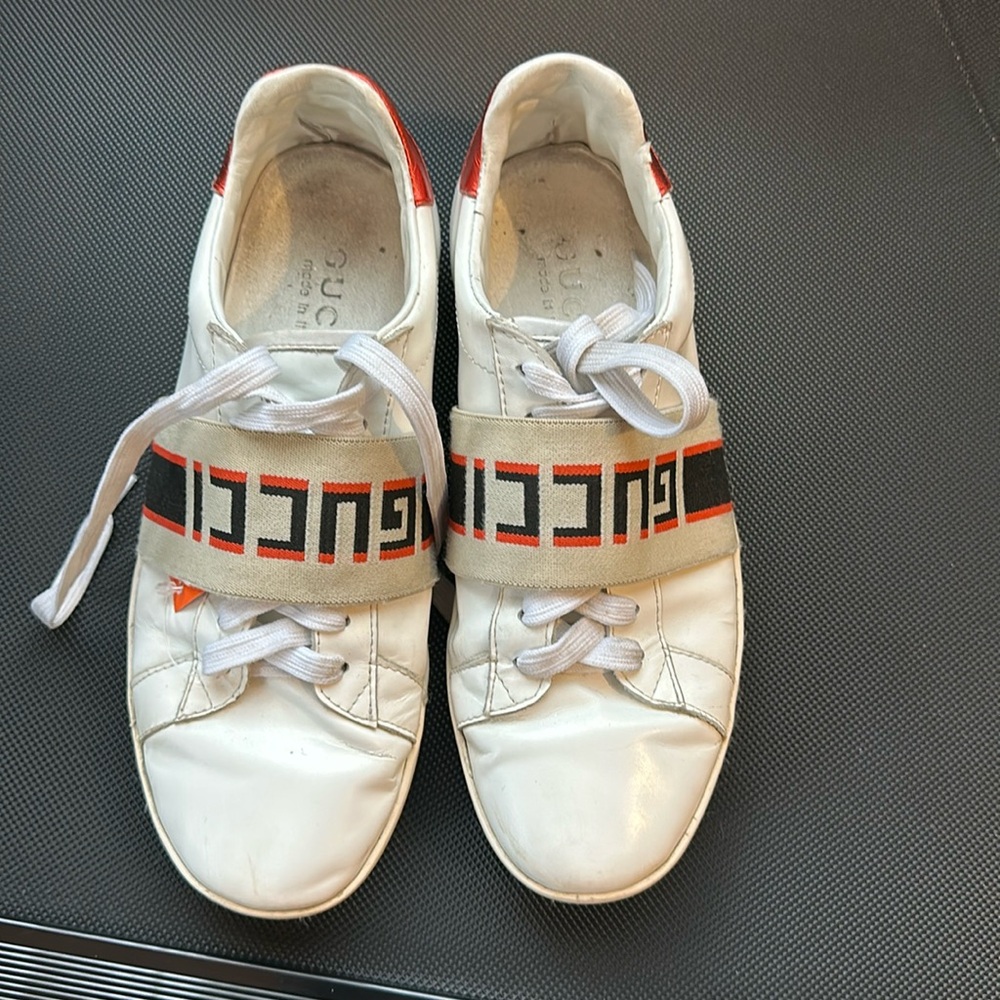 Gucci sneakerss